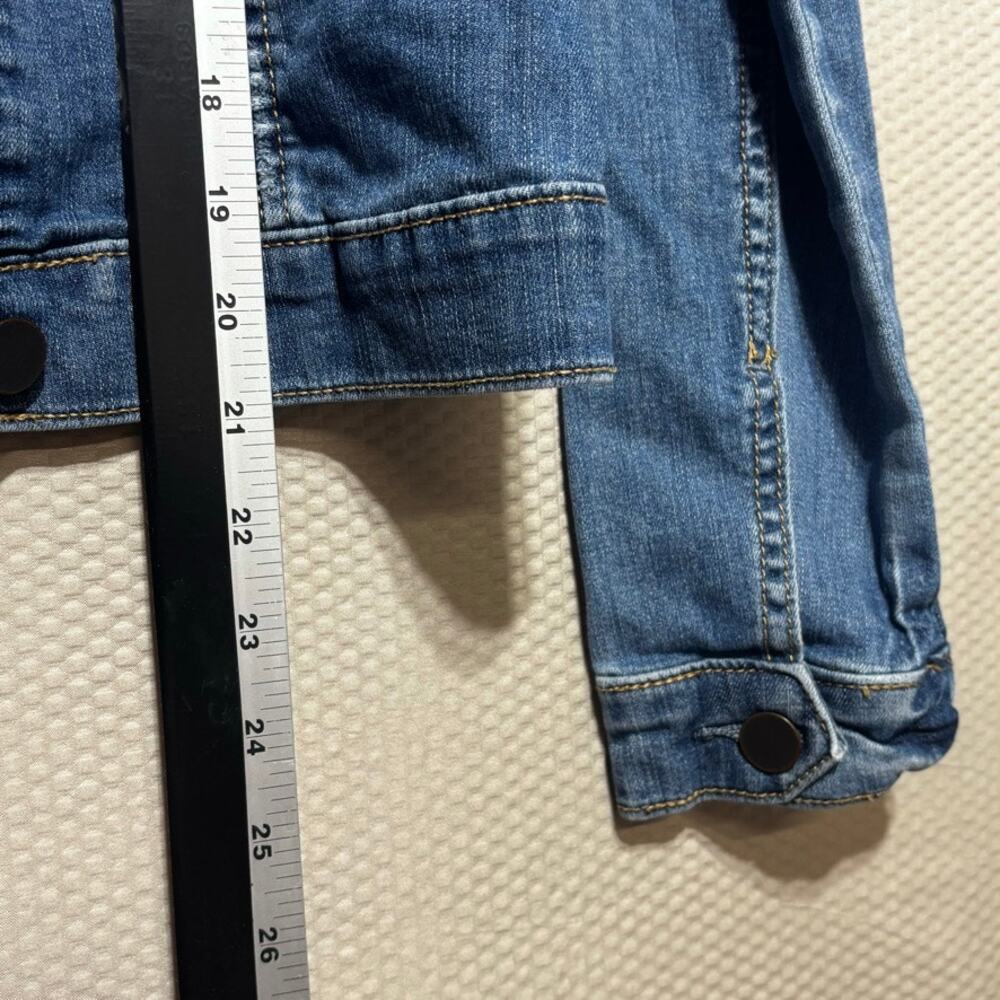 Kut from the Kloth Women's Medium Blue Stretch Denim Trucker Jacket Button Up - Picture 7 of 9